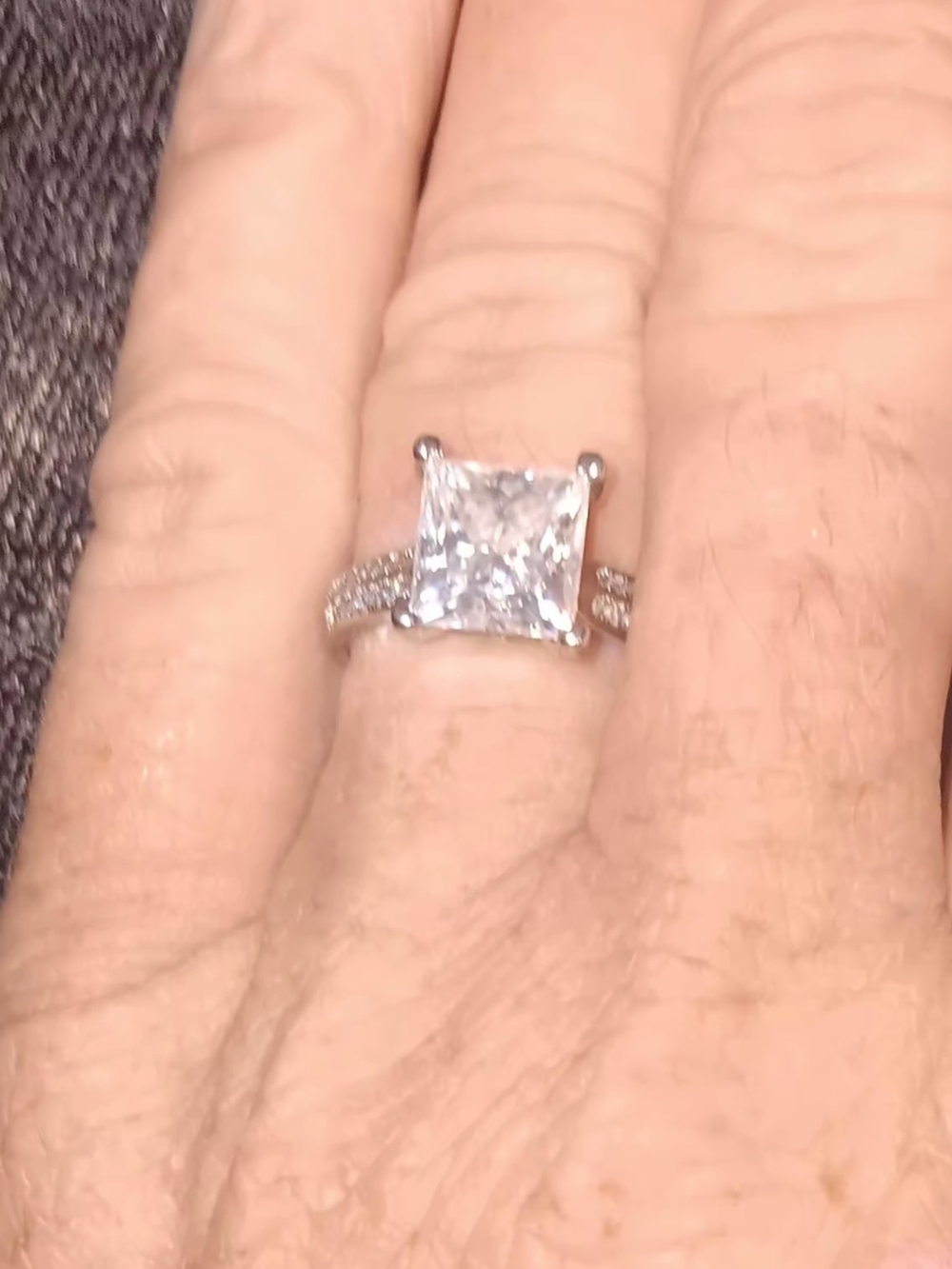 3ct MOISSANITE DIAMOND RING